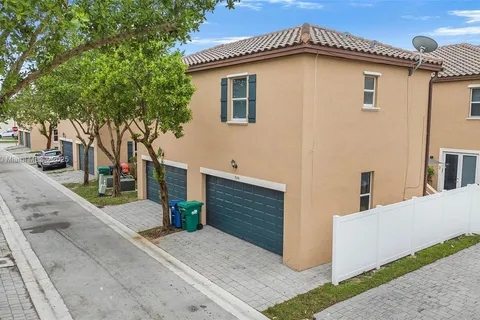 9341 SW 171st Ave # 0, Miami FL 33196