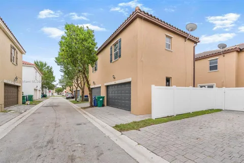 9341 SW 171st Ave # 0, Miami FL 33196