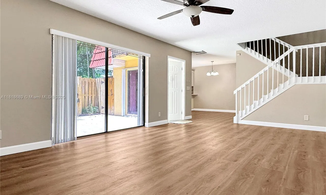 9920 NW 6th Pl # 9920, Plantation FL 33324