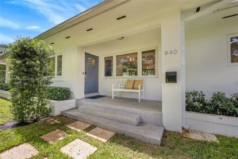 840 Algeria Ave, Coral Gables FL 33134