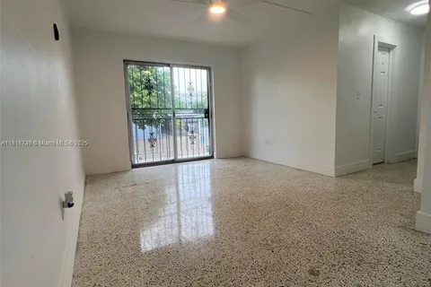 1619 NW 1st St # 6, Miami FL 33125