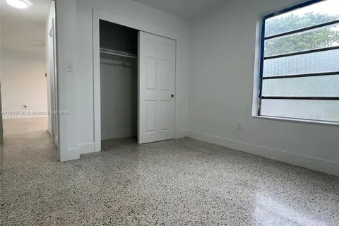 1619 NW 1st St # 6, Miami FL 33125