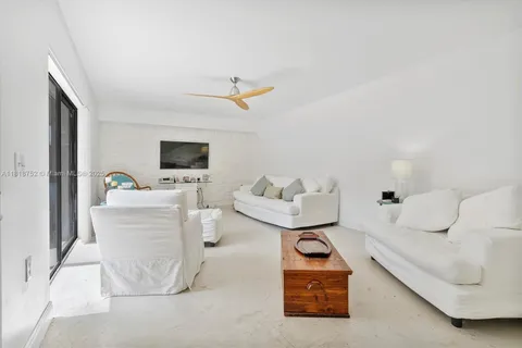 839 Blue Ridge Cir # 839, West Palm Beach FL 33409