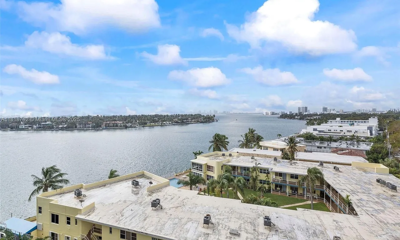 900 Bay Dr # 721, Miami Beach FL 33141