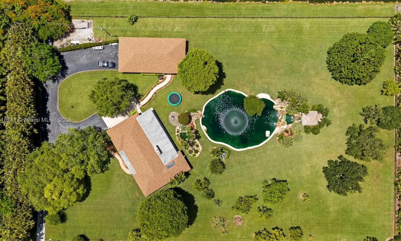 31260 SW 202nd Ave, Homestead FL 33030