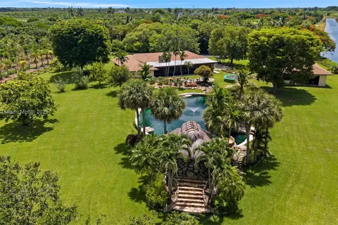 31260 SW 202nd Ave, Homestead FL 33030
