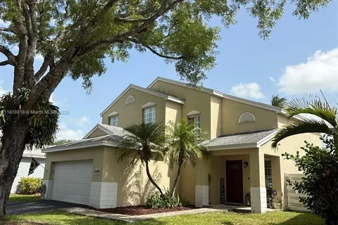 14534 SW 144th Ter, Miami FL 33186