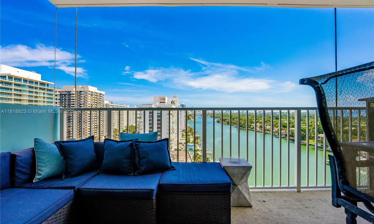 5838 Collins Ave # 14G, Miami Beach FL 33140