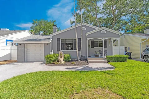 801 SE 7th St, Fort Lauderdale FL 33301