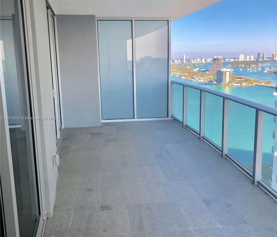 488 NE 18th St # 2404, Miami FL 33132