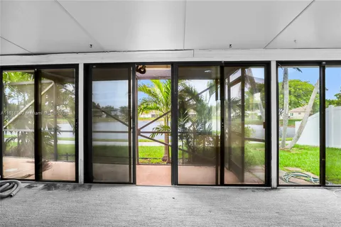 8663 Spring Valley Dr, Boynton Beach FL 33472