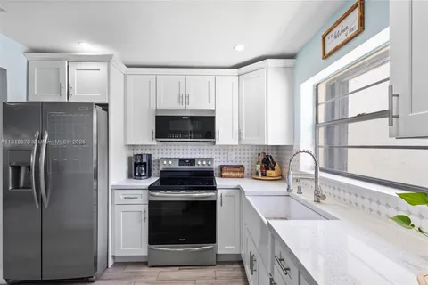 12224 SW 118th Ln, Miami FL 33186