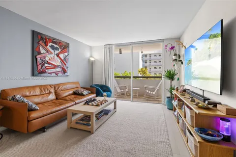 1775 Washington Ave # 4C, Miami Beach FL 33139
