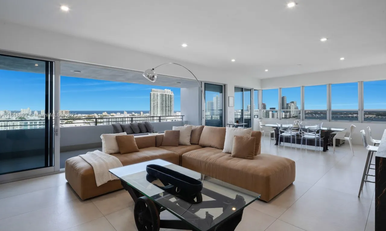 11 Island Ave, Miami Beach FL 33139
