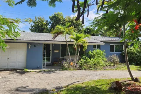 131 SE 11th St, Deerfield Beach FL 33441
