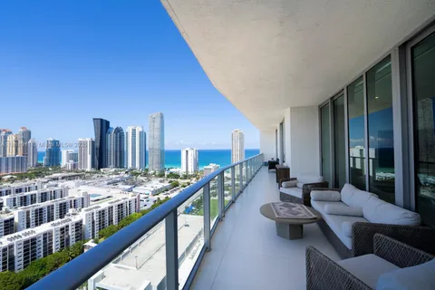 330 Sunny Isles Blvd, Sunny Isles Beach FL 33160