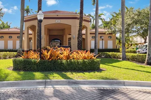 3190 SW 128 TE # 144, Miramar FL 33027