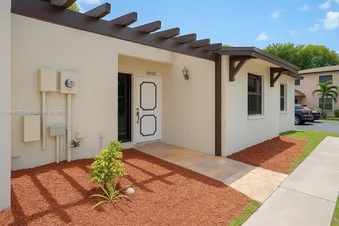 6822 SW 39th St # G, Miramar FL 33023
