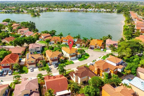 6736 Schooner Ter, Margate FL 33063