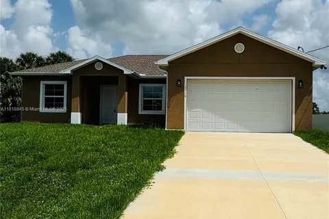 1115 Leader Street, La Belle FL 33935