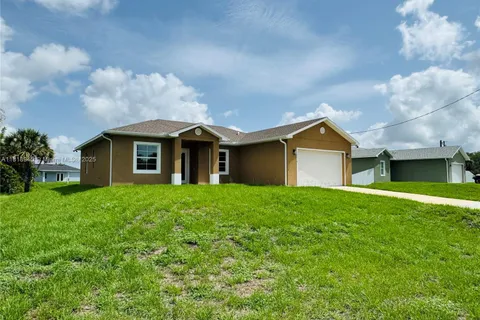 1115 Leader Street, La Belle FL 33935