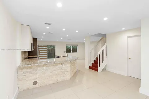 11549 NW 51st Ln # 0, Doral FL 33178