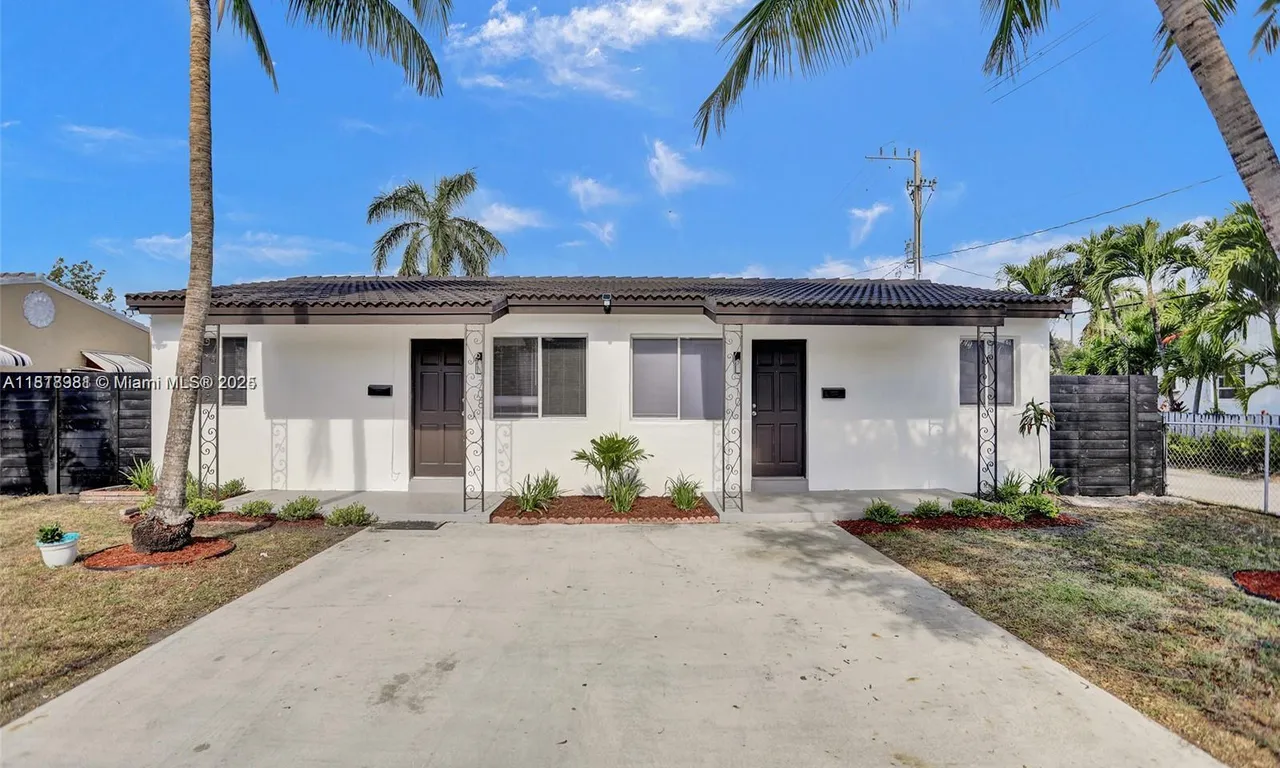 708 N 20th # 2, Hollywood FL 33020