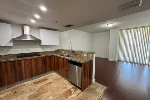 170 SE 14th St # 2406, Miami FL 33131