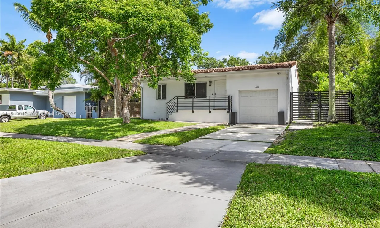 64 NE 88th St # 64, El Portal FL 33138