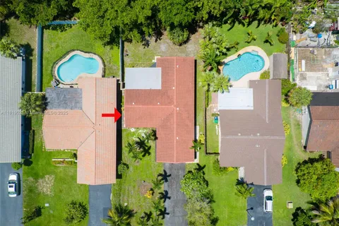 9039 NW 21st Ct, Coral Springs FL 33071