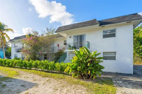 8315 NE Miami Ct # 5, Miami FL 33138