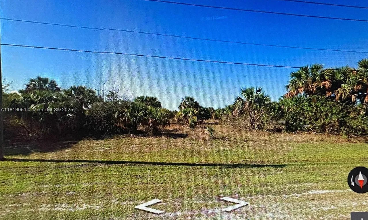 800 St Andre Blvd SW, Palm Bay FL 32908