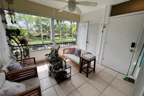 3841 NW 84th Ave # 2H, Sunrise FL 33351