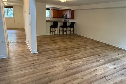 5838 Devonshire Blvd # B, Miami FL 33155