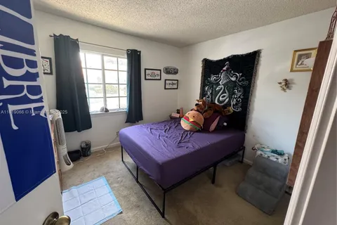 4962 SW 32nd Ter, Dania Beach FL 33312