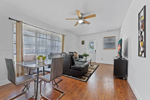 1418 N 16th Ave # 1418, Hollywood FL 33020