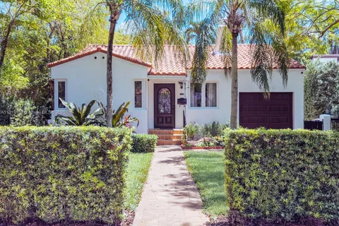 1036 Palermo Ave, Coral Gables FL 33134