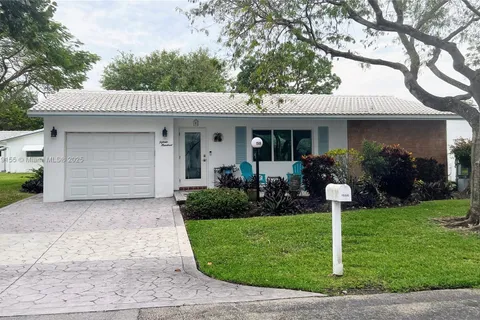 1500 NW 90th Way, Plantation FL 33322