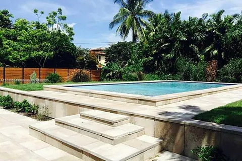 5891 SW 83rd St, South Miami FL 33143