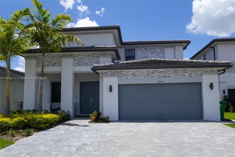 17540 SW 46th St, Miramar FL 33029