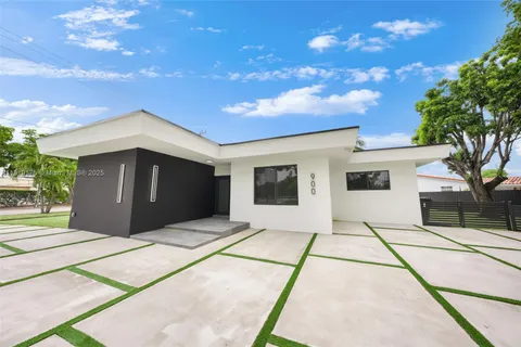 900 N Royal Poinciana Blvd, Miami Springs FL 33166