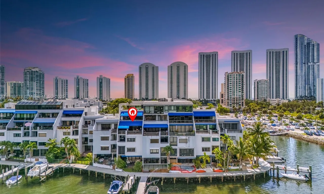 454 Poinciana Dr # 1621, Sunny Isles Beach FL 33160