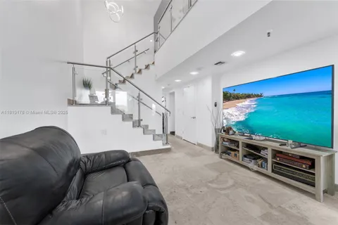 454 Poinciana Dr # 1621, Sunny Isles Beach FL 33160
