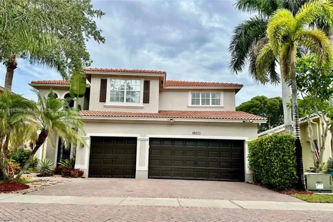 19421 Stonebrook St, Weston FL 33332