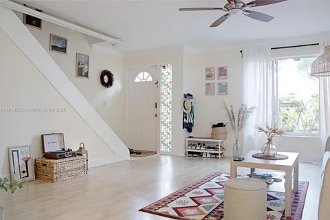 307 SW 11th Ct # 1, Fort Lauderdale FL 33315