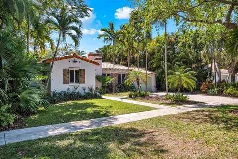 262 NE 98th St, Miami Shores FL 33138