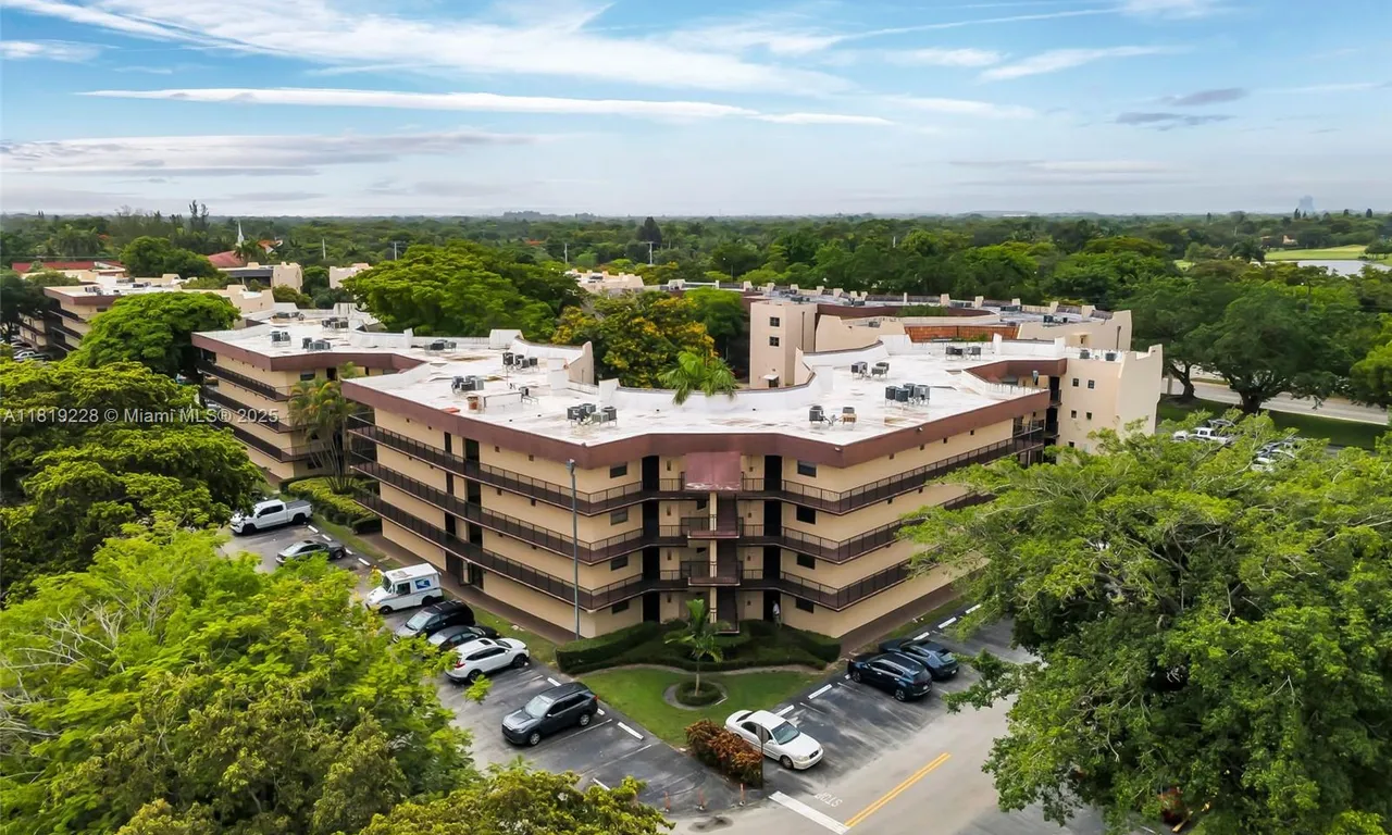 6855 W Broward Blvd # 405, Plantation FL 33317
