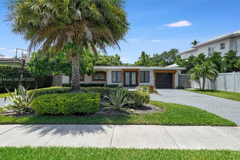 1207 Cordova Rd, Fort Lauderdale FL 33316