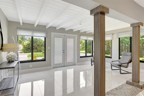 1207 Cordova Rd, Fort Lauderdale FL 33316