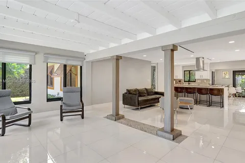1207 Cordova Rd, Fort Lauderdale FL 33316